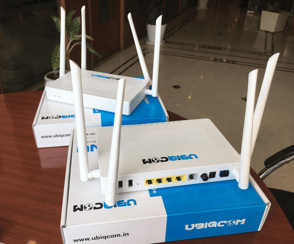 Ub 5041 Gvwd+ Ubiqcom 1ge+3fe Lan + 2 Usb + 1 Voip